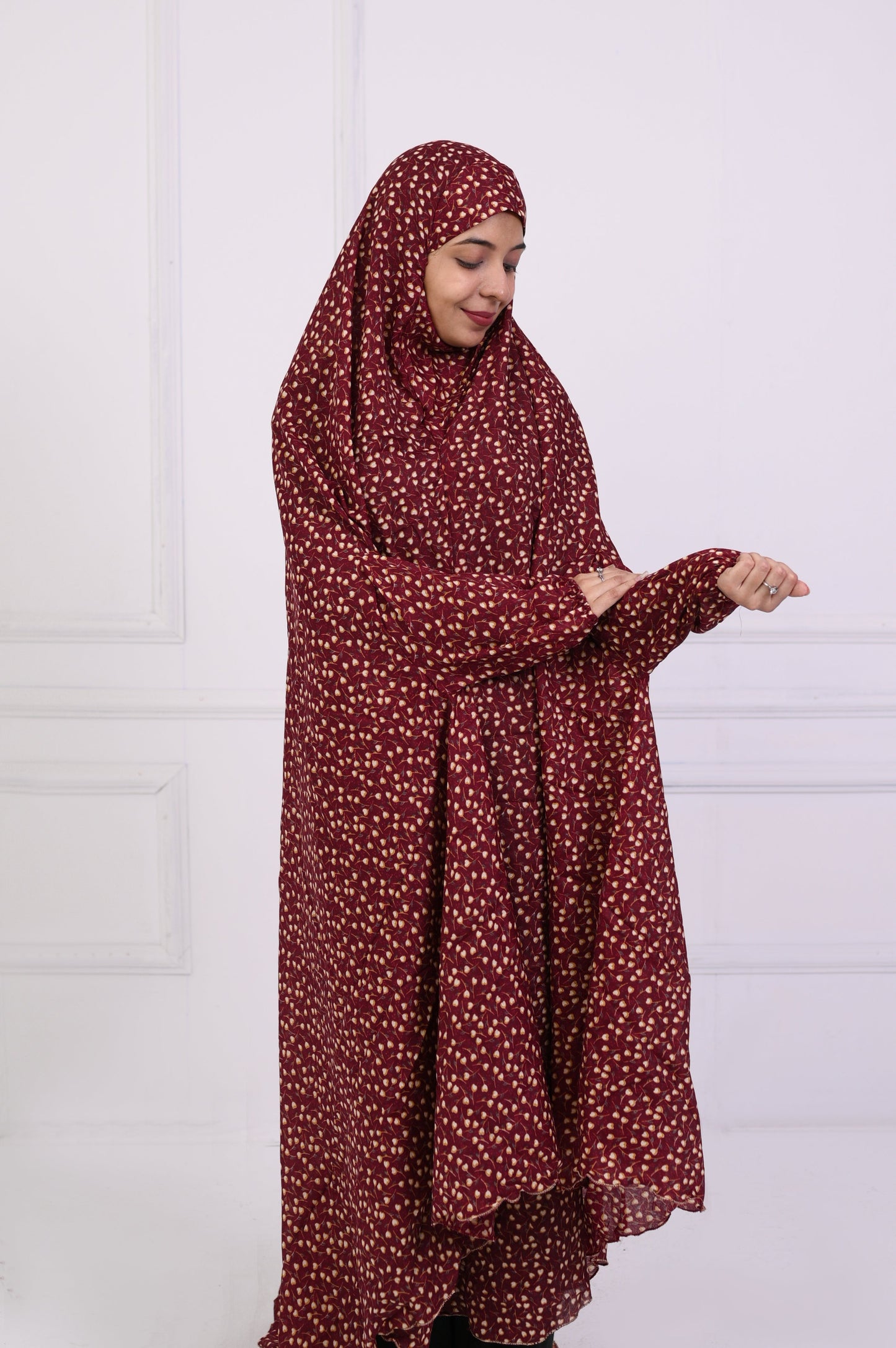 Namaz Chaddar -Printed Maroon